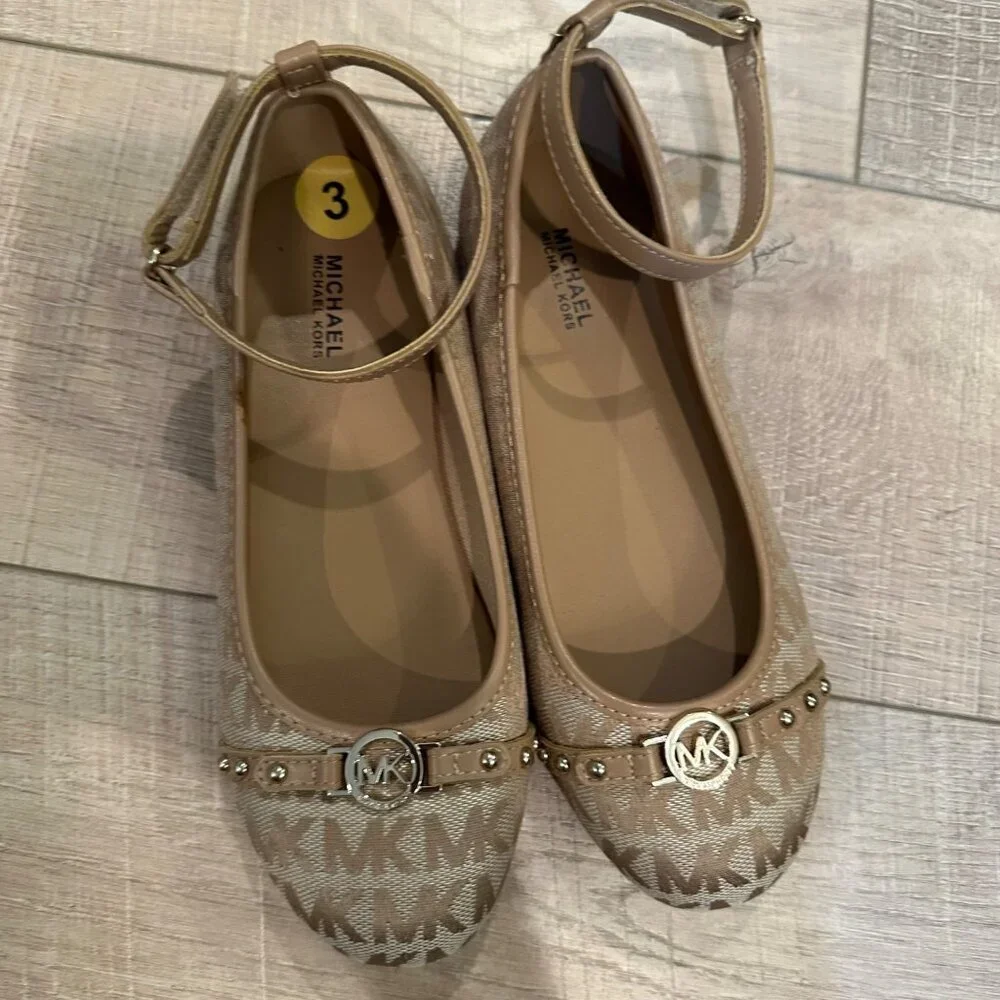 Michael Kors Girls Tan Monogram Ballet Flats With Strap & MK Logo Size 3